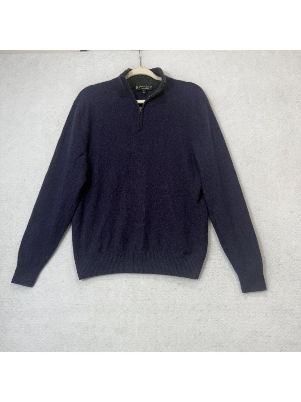 Daniel Bishop Sweater Mens Medium purple 100% Cashmere 1/4 Zip MockNeck Pullover